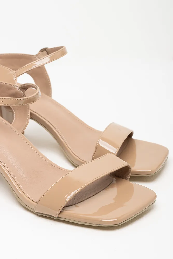 Block Heel Sandal Natural