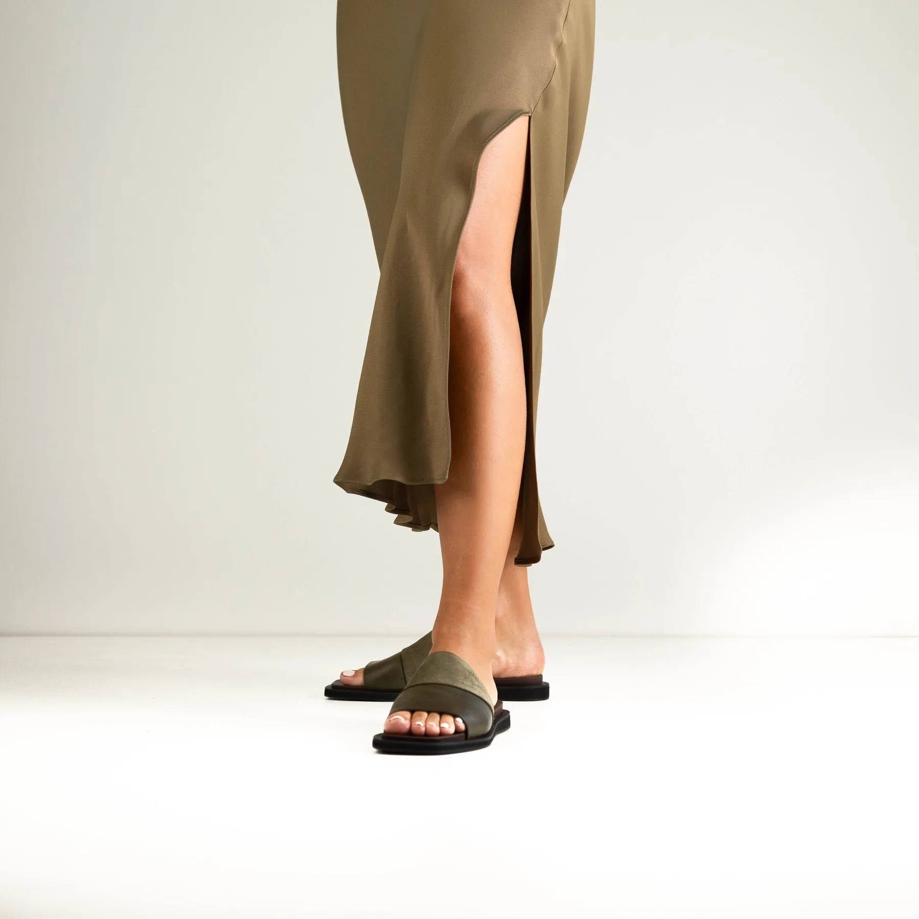 MONSE SLIDE SANDALS LEATHER