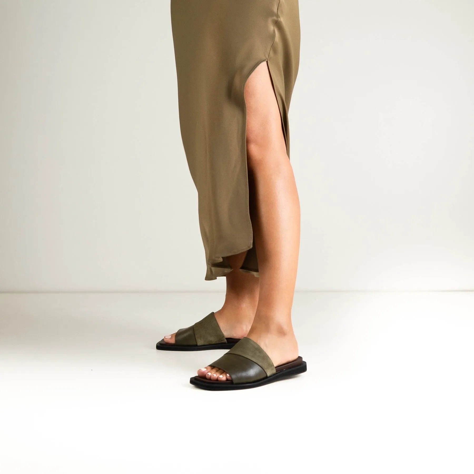 MONSE SLIDE SANDALS LEATHER