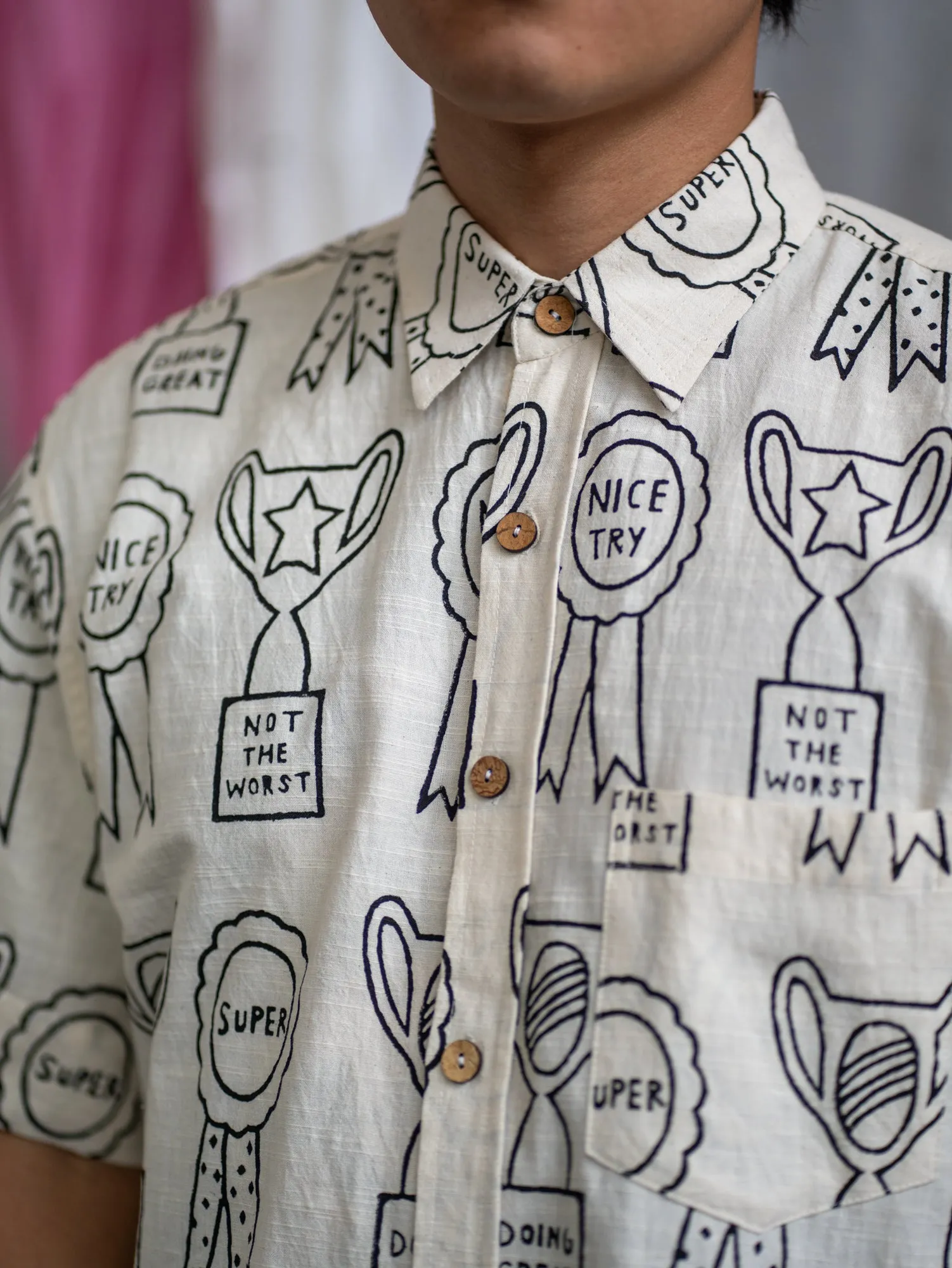 Short Sleeve Unisex Shirt – Trophy Print Black and White